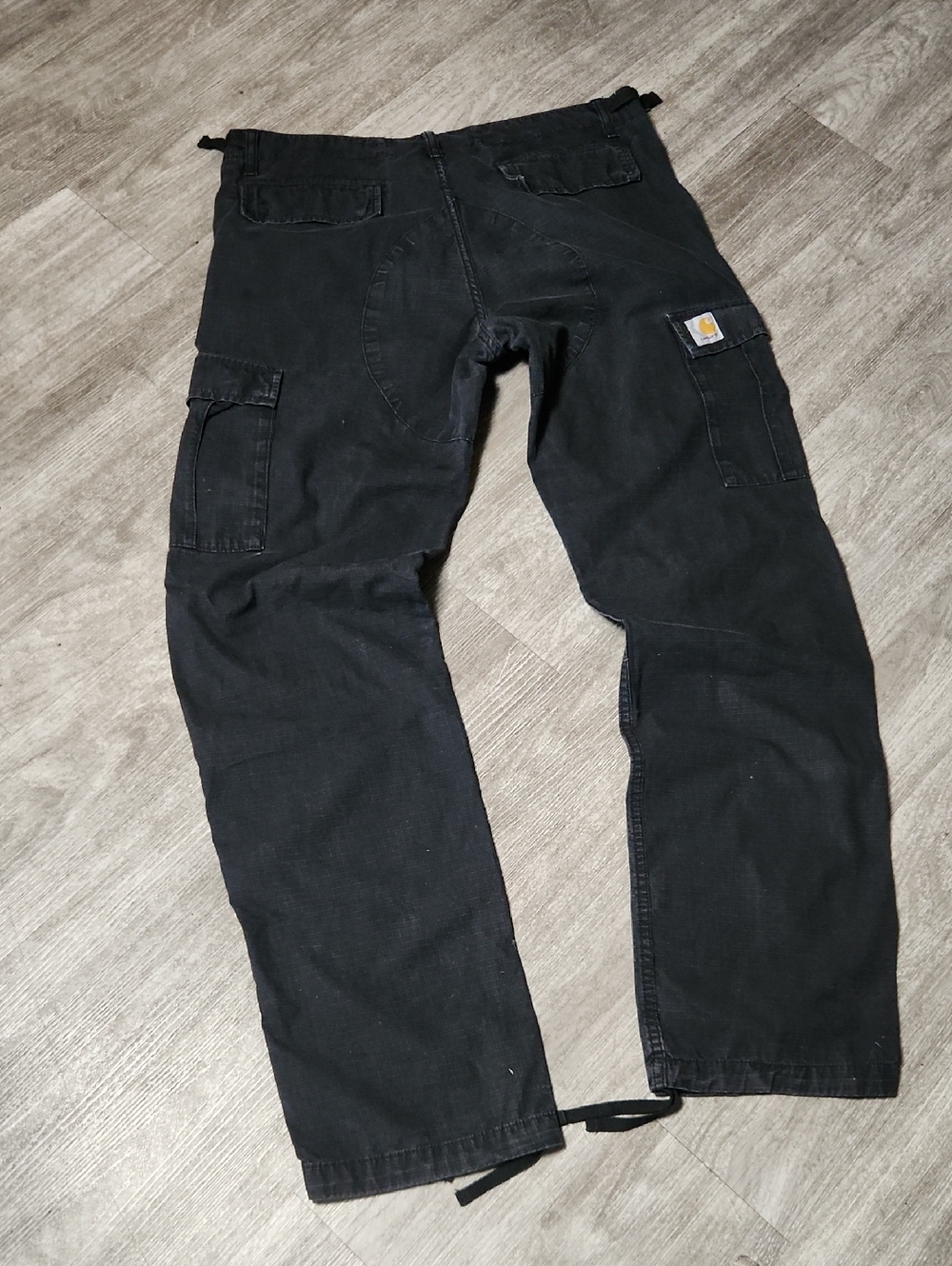 Vintage Faded Carhartt WIP Men's Ripstop Cargo Pants with Utility Pockets - Picture 8 of 10